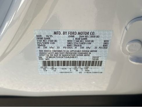 New 2026 Ford Explorer Platinum image 24