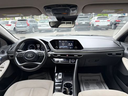 Used 2021 Hyundai Sonata SEL FWD image 11