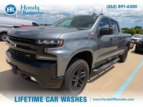 Used 2021 Chevrolet Silverado 1500 LT Trail Boss w/ LPO, Dark Essentials Package AWD/4WD image 1