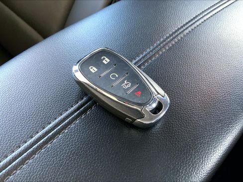 Used 2023 Chevrolet Malibu LT w/ Driver Confidence Package FWD image 15