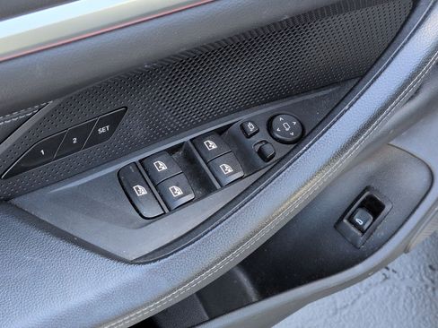 Certified 2023 BMW i4 eDrive35 image 15