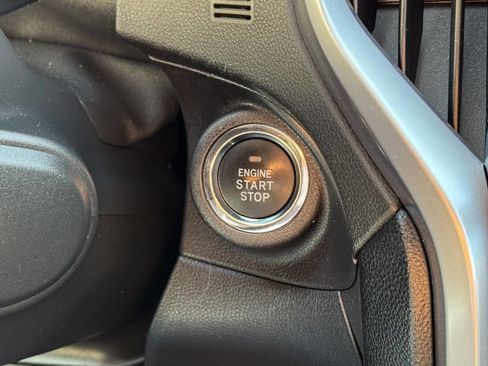 Used 2021 Subaru Ascent Limited w/ Technology Package image 31