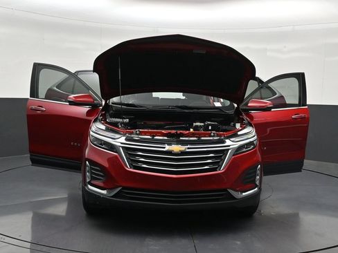 Used 2024 Chevrolet Equinox Premier FWD image 41