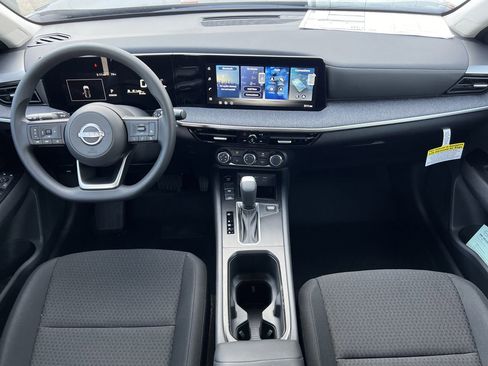 New 2026 Nissan Kicks S image 8