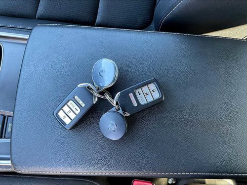 Used 2020 Honda Accord Sport image 14