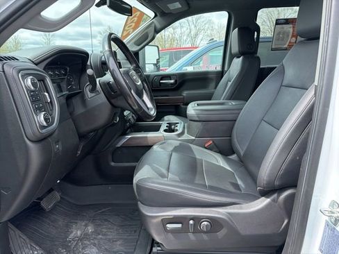 Used 2022 GMC Sierra 2500 SLT w/ SLT Convenience Package AWD/4WD image 5