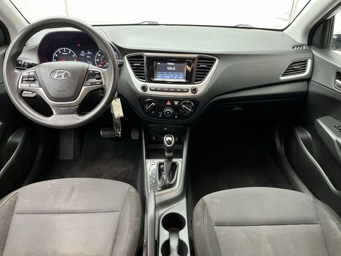 Used 2020 Hyundai Accent SE FWD image 4