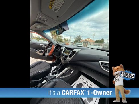 Used 2012 Hyundai Veloster w/ Style Pkg image 30