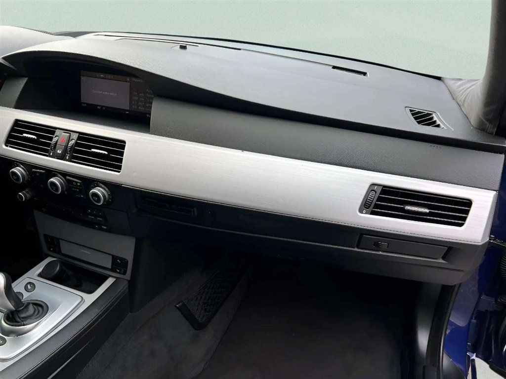 Used 2008 BMW M5 RWD image 28