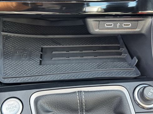 Used 2025 Volkswagen Jetta SE image 22