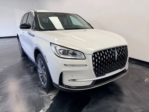 Used 2023 Lincoln Corsair Reserve w/ Equipment Group 201A AWD/4WD image 24