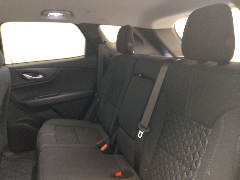 Used 2020 Chevrolet Blazer LT FWD image 18