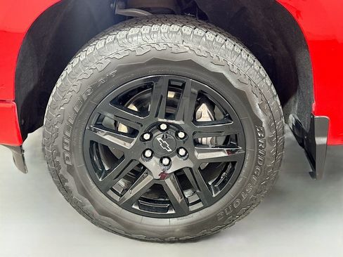 Used 2025 Chevrolet Silverado 1500 Custom w/ Turbomax Blackout Package AWD/4WD image 26