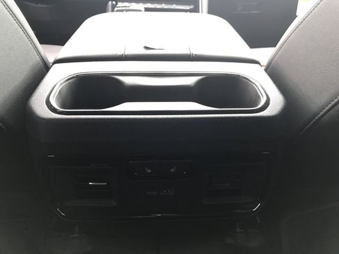 New 2026 GMC Sierra 1500 AT4 w/ AT4 Premium Package AWD/4WD image 29