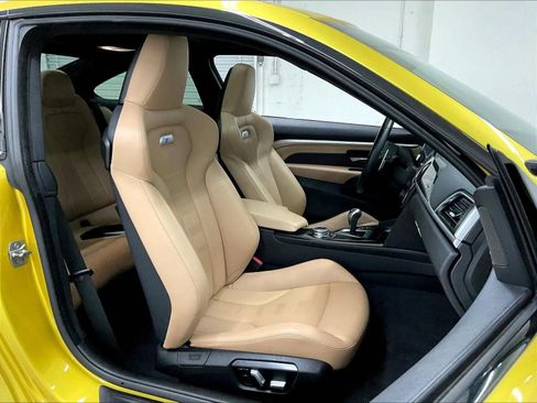 Used 2016 BMW M4 Coupe RWD image 12