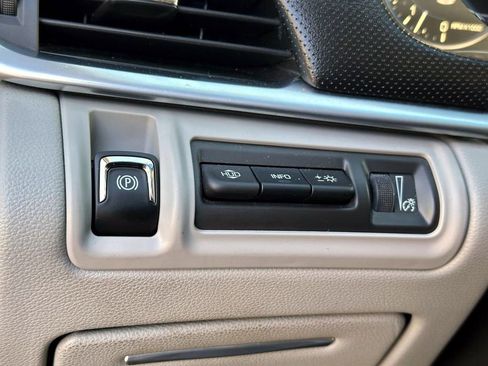 Used 2014 Cadillac XTS Premium image 19