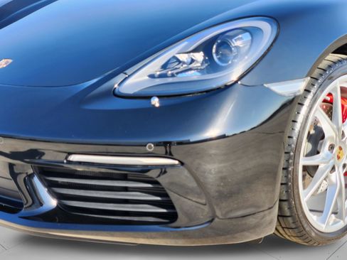 Used 2025 Porsche 718 Boxster S image 8