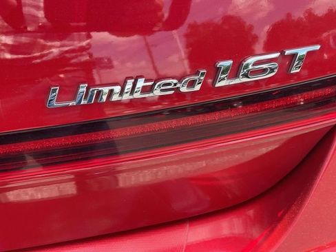 Used 2021 Hyundai Sonata Limited w/ Preferred Accessory Package FWD image 7