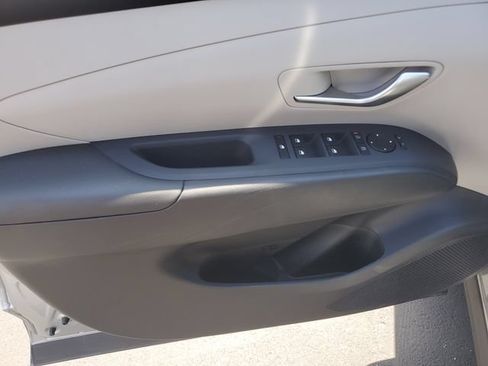Certified 2025 Hyundai Tucson SEL AWD/4WD image 19