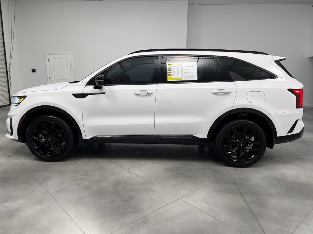 Used 2023 Kia Sorento SX AWD/4WD image 5