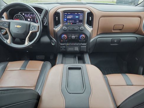 Certified 2022 Chevrolet Silverado 1500 High Country w/ Safety Package II AWD/4WD image 14