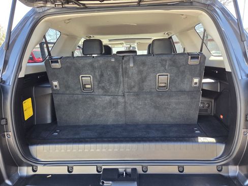 Used 2017 Toyota 4Runner Limited image 31