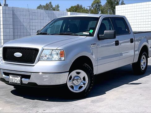 Used 2006 Ford F150 XLT RWD image 2