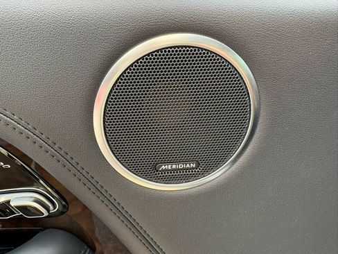 Used 2021 Land Rover Range Rover P525 Westminster Edition image 17