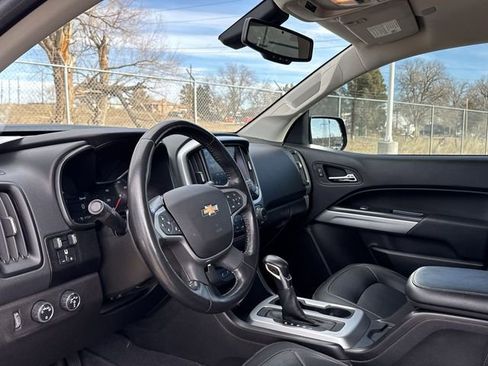 Used 2022 Chevrolet Colorado ZR2 w/ ZR2 Midnight Special Edition image 10