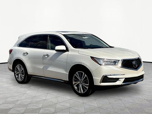 Used 2018 Acura MDX w/ Technology & Entertainment AWD/4WD image 3