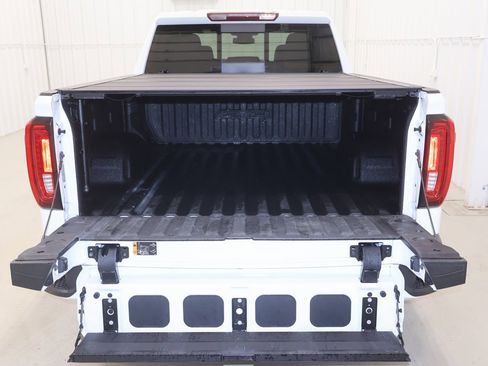 Used 2023 GMC Sierra 1500 AT4 w/ AT4 Preferred Package image 39