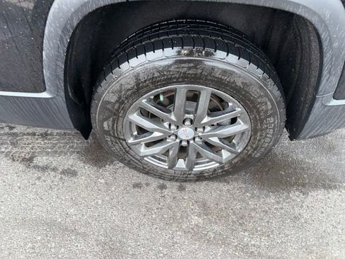 Used 2018 GMC Acadia SLT FWD image 7