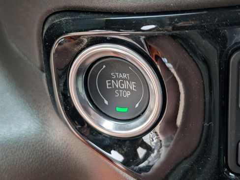 New 2026 Chevrolet Silverado 1500 LT w/ Z71 Off-Road Package image 26