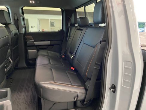 New 2025 Ford F350 Lariat w/ Lariat Ultimate Package image 9