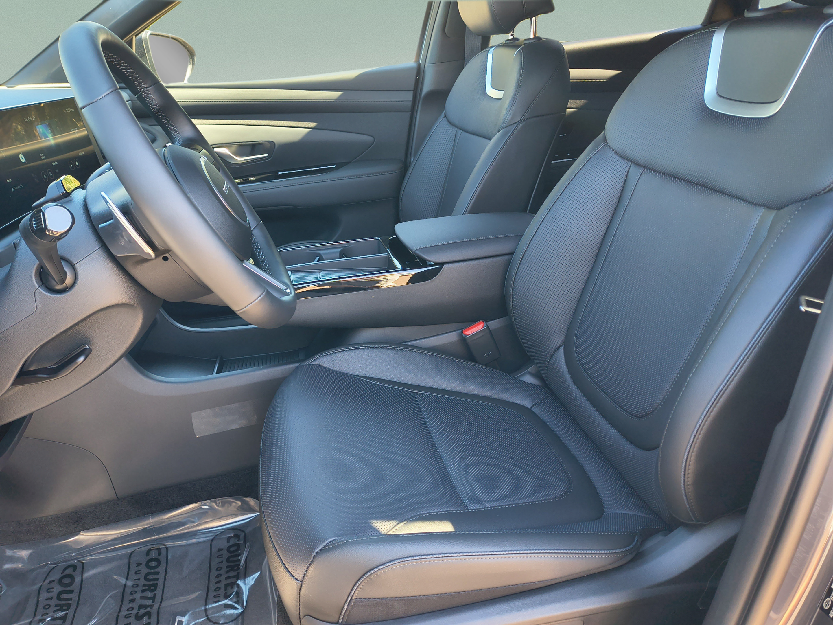 New 2026 Hyundai Tucson Limited AWD/4WD image 16