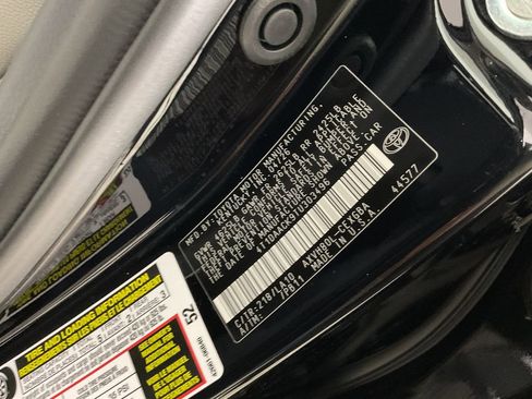 New 2026 Toyota Camry XLE FWD image 27