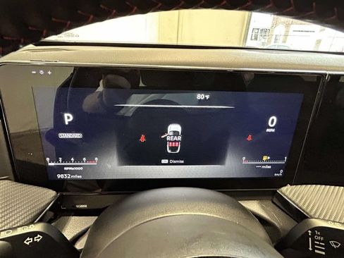 Used 2025 Nissan Kicks SR AWD/4WD image 22