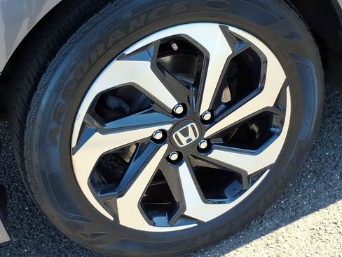 Used 2017 Honda Accord EX image 7