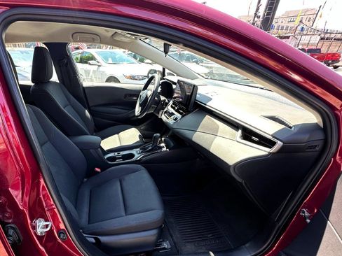 Used 2024 Toyota Corolla LE FWD image 22