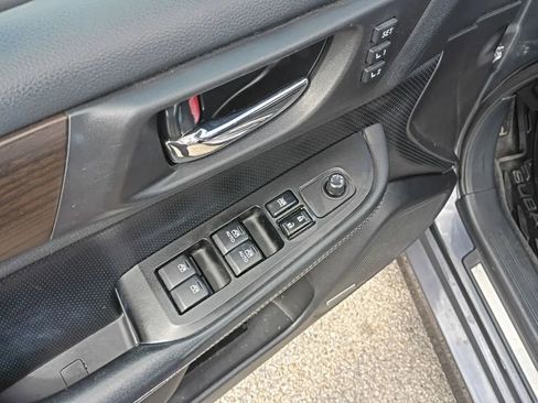 Used 2015 Subaru Legacy 2.5i Limited image 10
