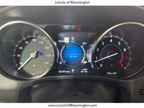 Used 2019 Jaguar F-PACE Prestige image 45