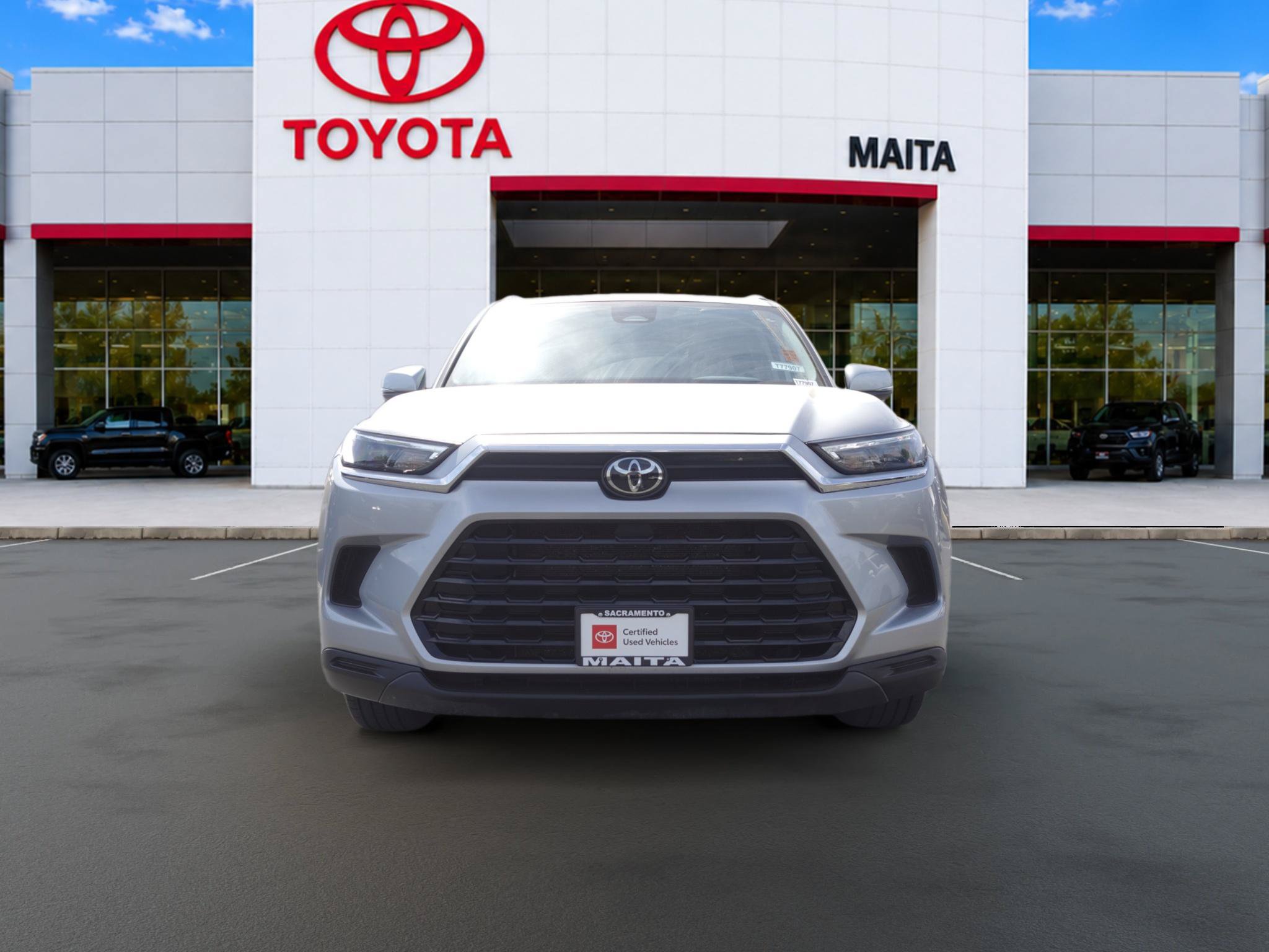 Certified 2025 Toyota Grand Highlander AWD image 8