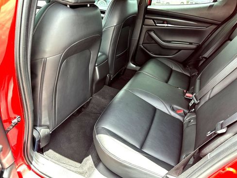 Used 2024 MAZDA MAZDA3 s FWD image 24