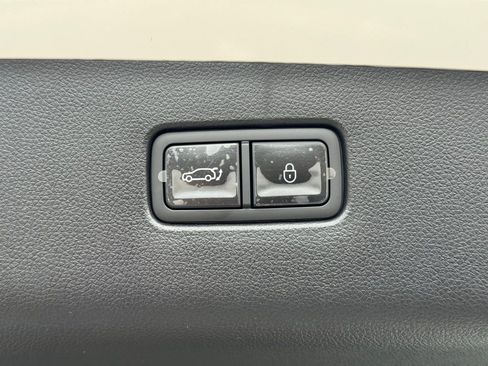 New 2026 Genesis GV70 2.5T Select image 17