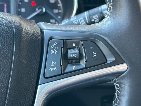 Certified 2022 Buick Encore Preferred w/ Safety Package image 32