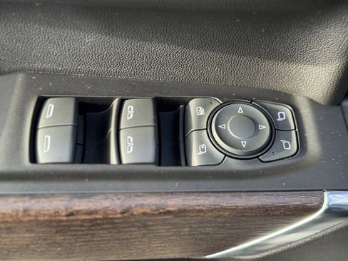 Used 2022 GMC Sierra 1500 Denali w/ Denali Premium Package image 22