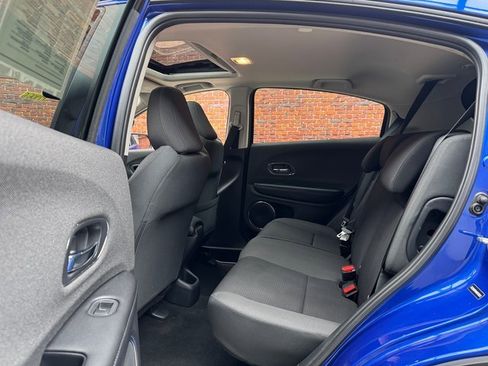 Used 2019 Honda HR-V EX image 23