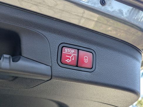 Certified 2023 Mercedes-Benz GLE 450 4MATIC image 14