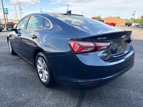 Used 2019 Chevrolet Malibu LT w/ Driver Confidence Package II FWD image 5