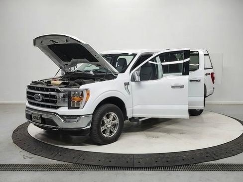 Used 2023 Ford F150 Lariat AWD/4WD image 11
